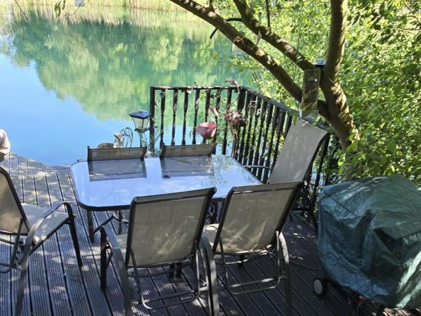 Luxury Lakeside Caravan With Hottub And Private Fishing Peg, Tattershall Lakes Екстериор снимка