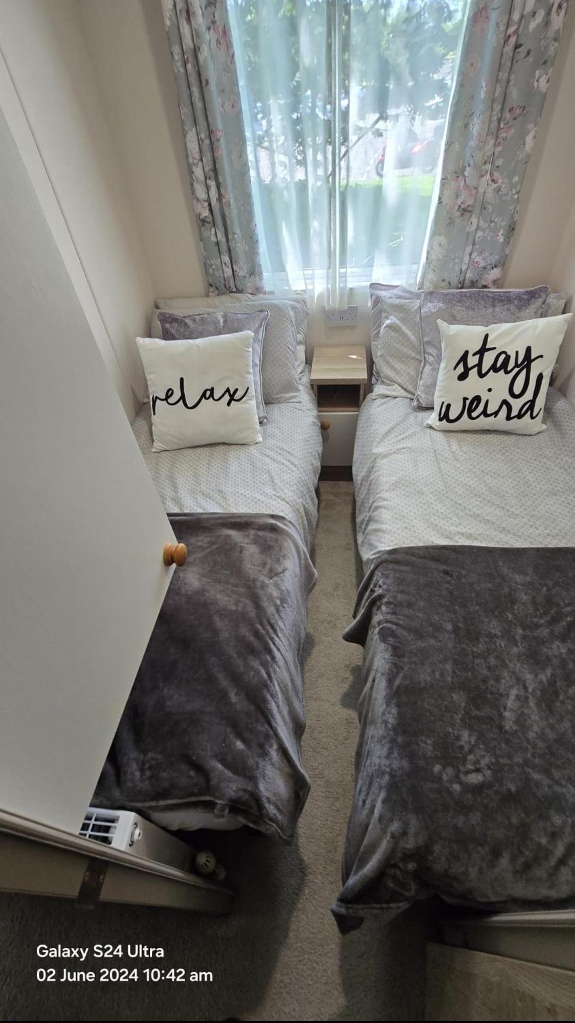Luxury Lakeside Caravan With Hottub And Private Fishing Peg, Tattershall Lakes Екстериор снимка